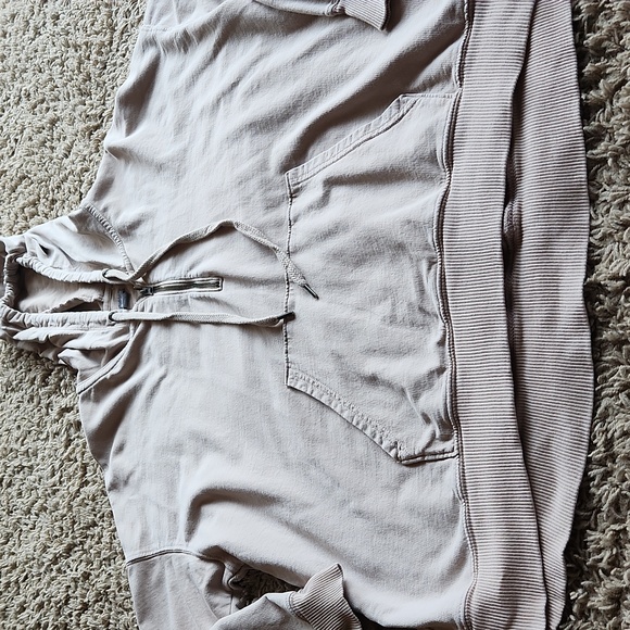 Aerie sand color lightweight 3/4 zipper hoodie women's xs oversized fit - Picture 5 of 8